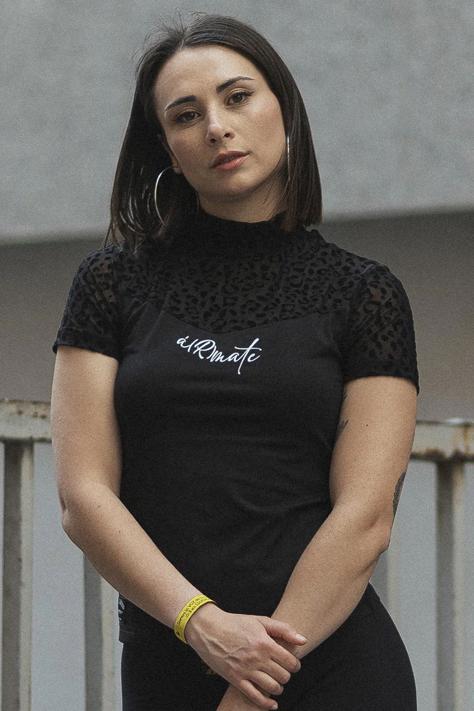 MUJER